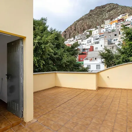 Leonor San Andres * Santa Cruz de Tenerife